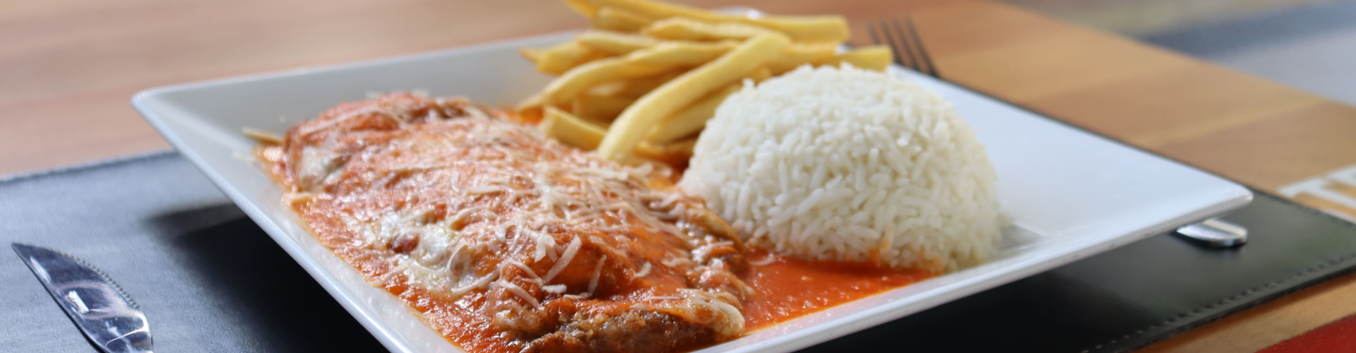 Passeio de Trem Ida e Volta com Almoço